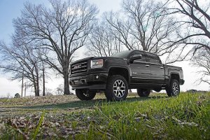Chevrolet Silverado 1500 Suspension Lift Kit - Rough Country - 6 Inch Lift Kit | Alu/Stamp Steel | M1 Struts/M1 - '14-'18